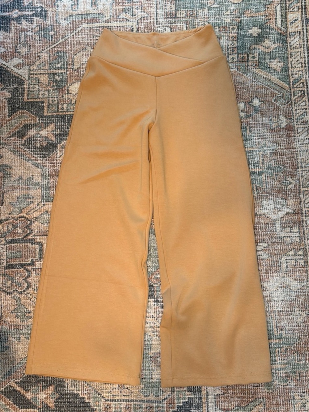 Simply Southern Performance Wide Leg Cropped Pants Women’s XS/S